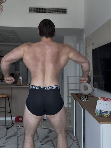 Vadim, Check-in-Foto Hinten
